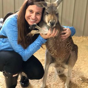 Meet your Posher, Stacy